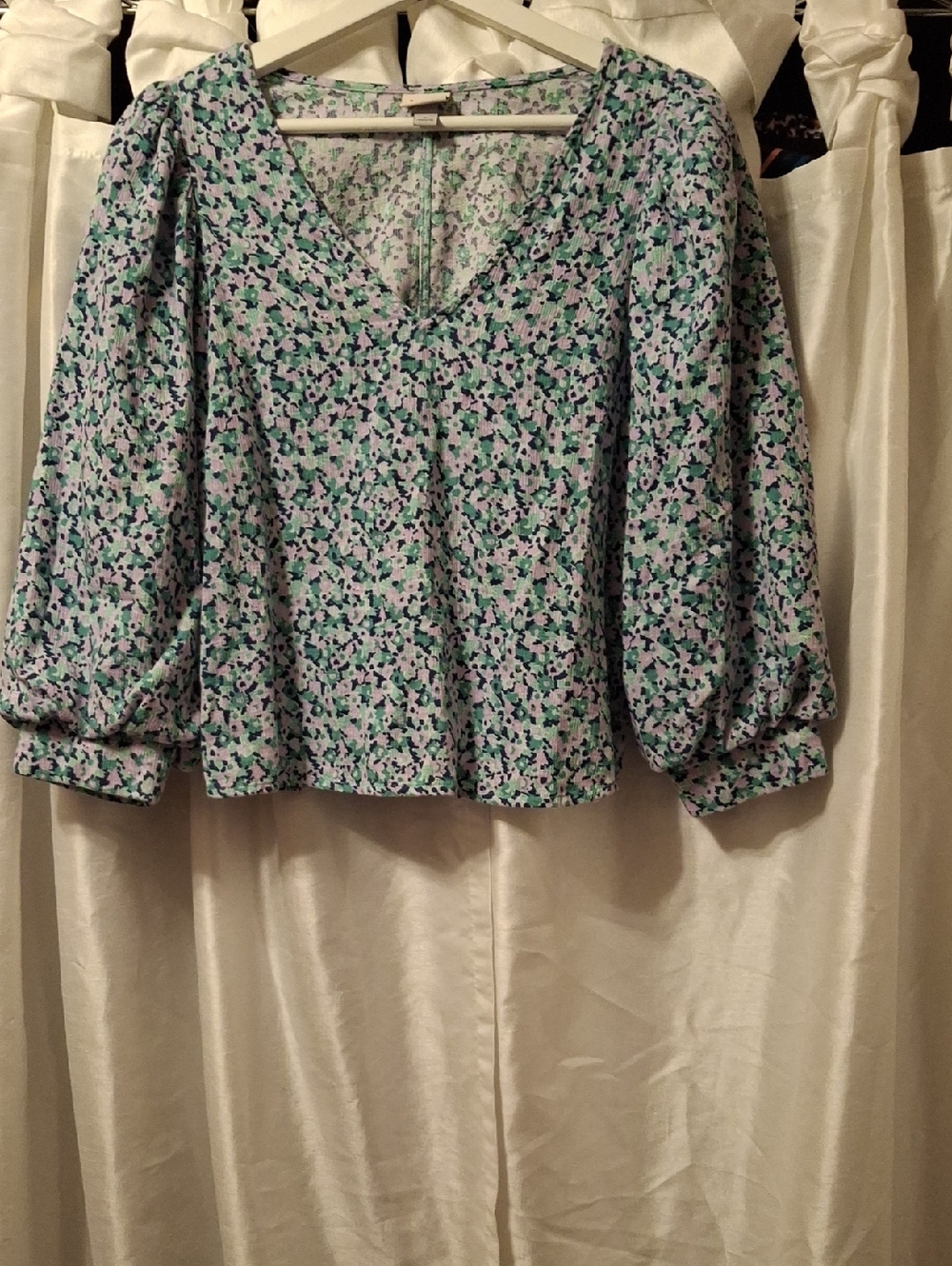 a new day Lavender Floral Puff-Sleeve V-Neck Blouse